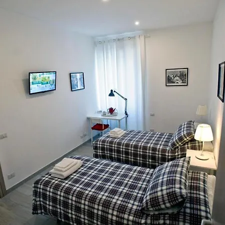 Bed & Breakfast Fellini Rome