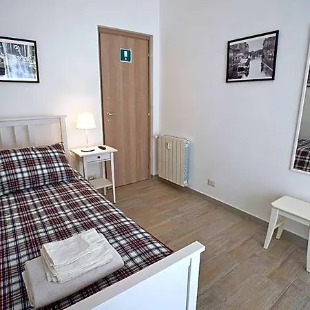 Bed & Breakfast Fellini Roma